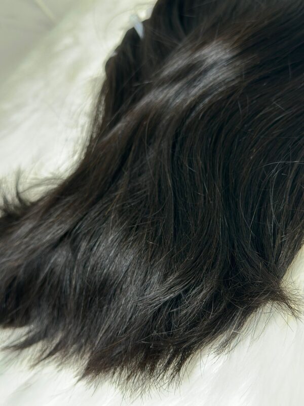 Raw Hair Bundle Straight (Natural Black) - Image 4