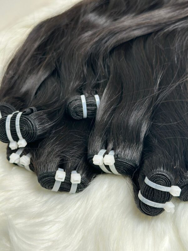 Raw Hair Bundle Straight (Natural Black) - Image 2