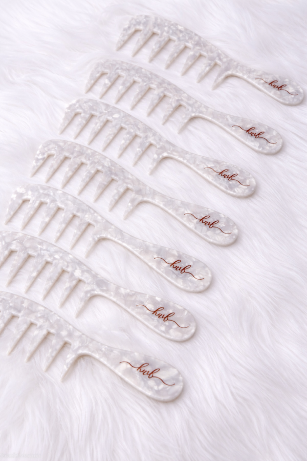 Hair styling comb HWB Wide-Tooth Styling Comb